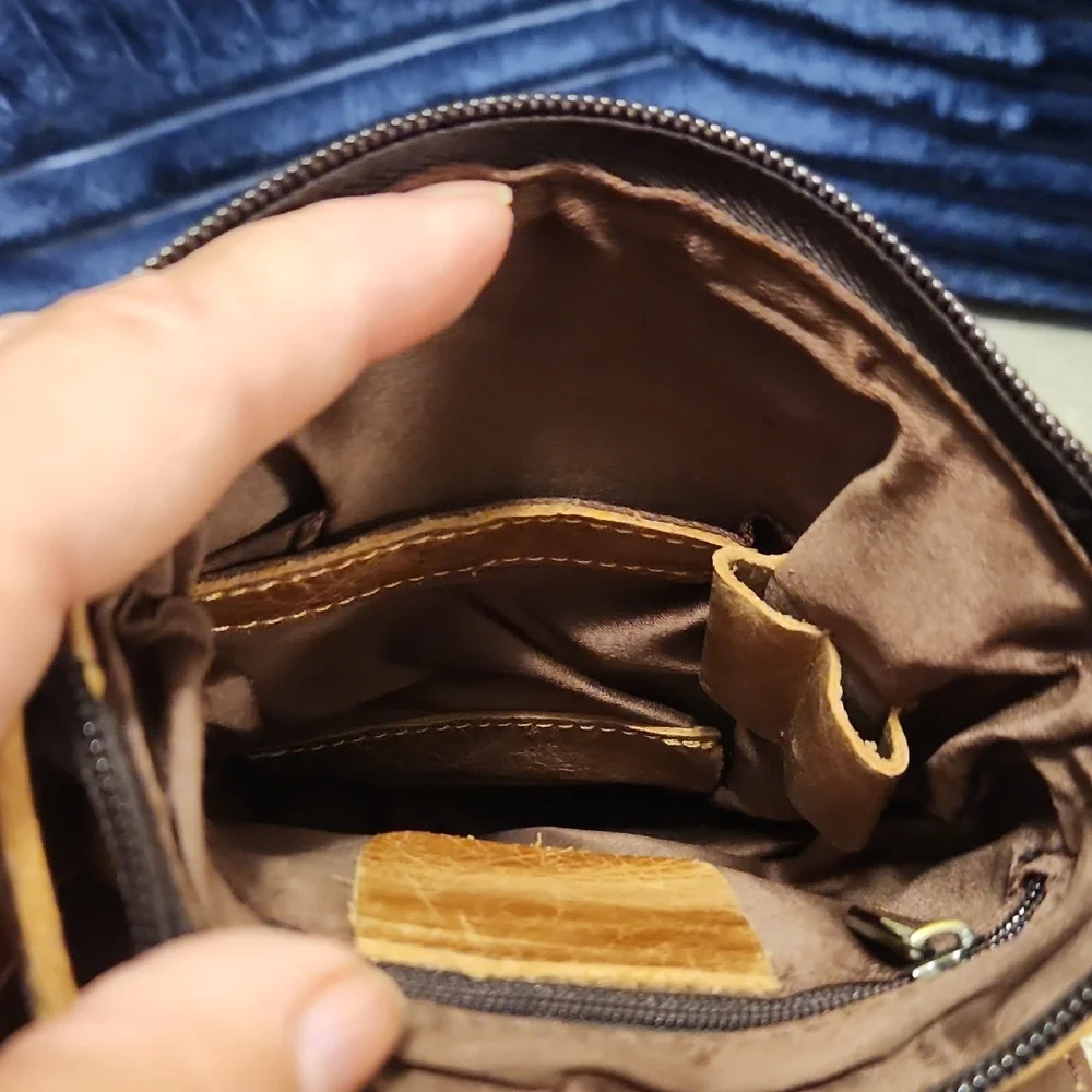 Tan Leather Men's Bag - Picture 5 of 7